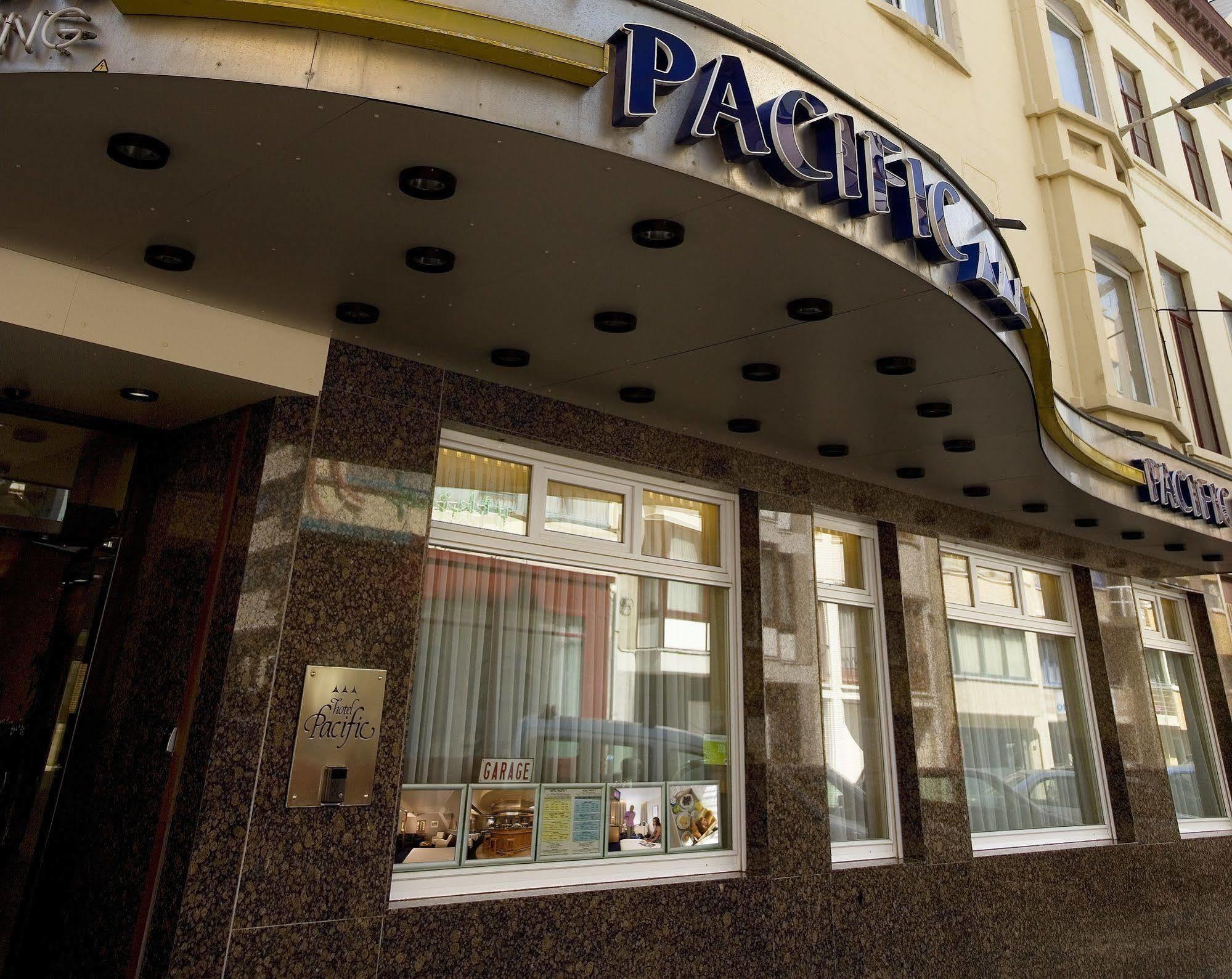 Hotel Pacific ออสเทนด์ ภายนอก รูปภาพ